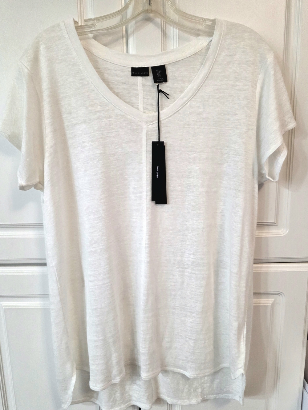 Tahari White V-Neck Short Sleeve Linen Tee Size Large- NWT
